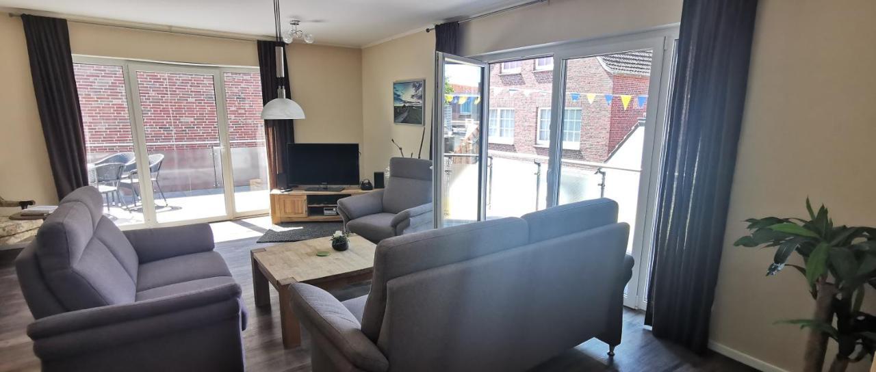 אסנס Ferienwohnung City מראה חיצוני תמונה