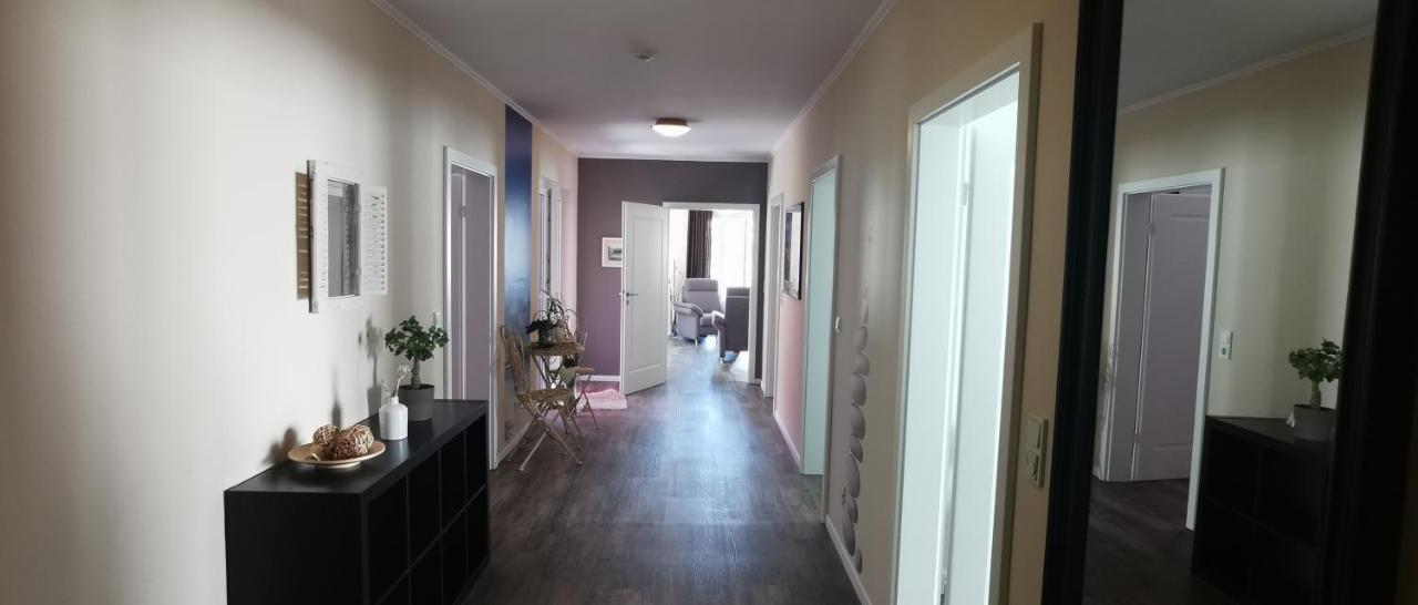 אסנס Ferienwohnung City מראה חיצוני תמונה