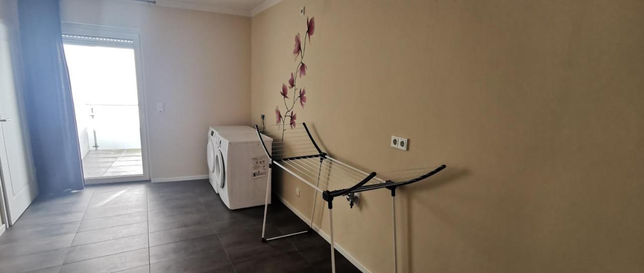 אסנס Ferienwohnung City מראה חיצוני תמונה